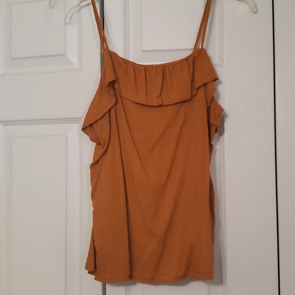 Ruffle embellished tank - Picture 1 of 3